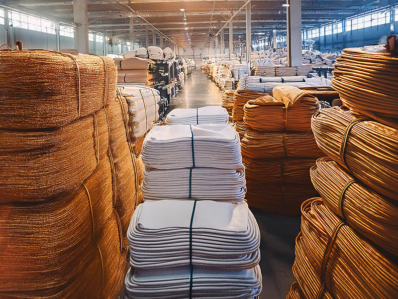 国内リネンサプライ